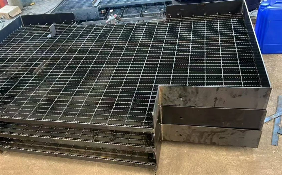 Heavy-Duty Steel Grating For Wind Power Platforms suppliers Heavy-Duty Steel Grating For Wind Power Platforms suppliers